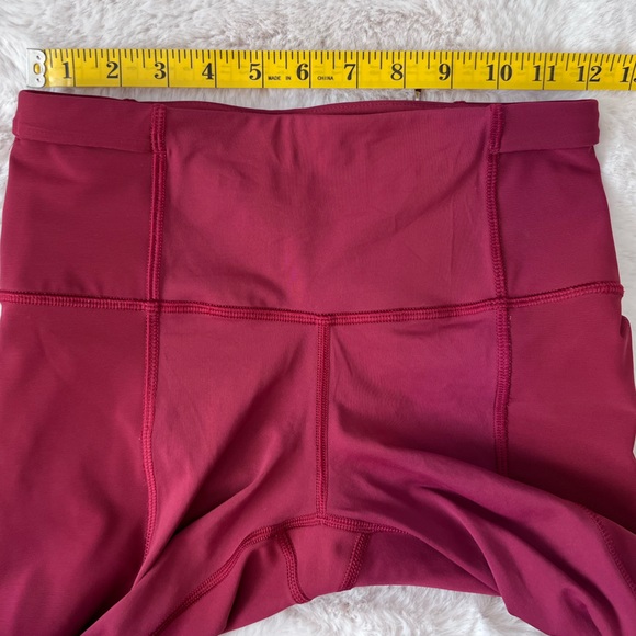 Womens Lululemon Dark Red Leggings with Mesh Cut-Outs Size 4 - Picture 14 of 15